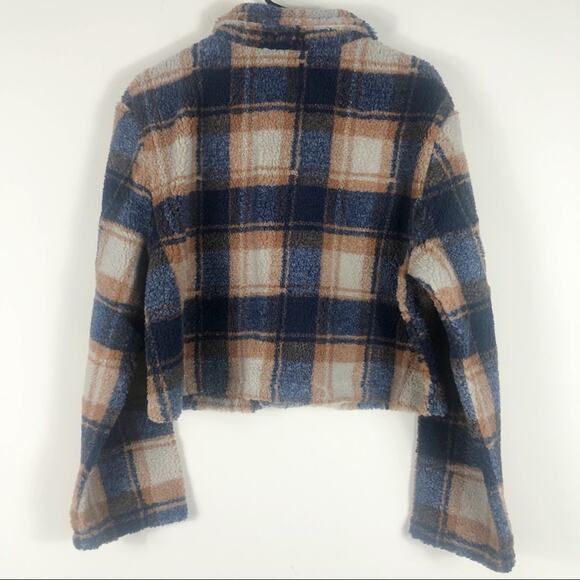 NWT Blue and Brown Plaid Button Up Sherpa Coat - Picture 5 of 5